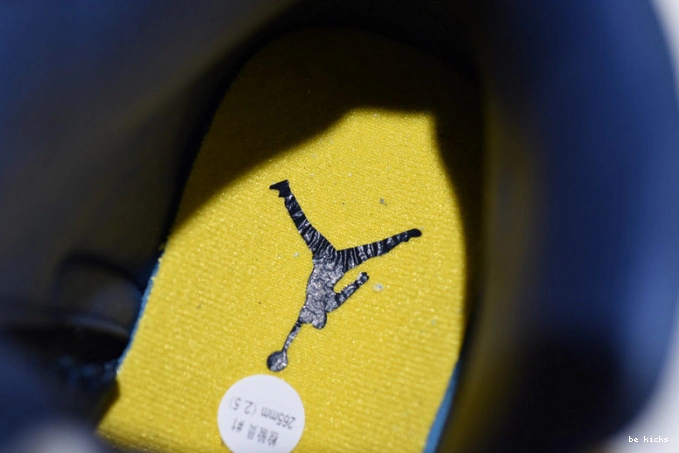 Reps bq3180-407 air jordan 12 michigan 0513